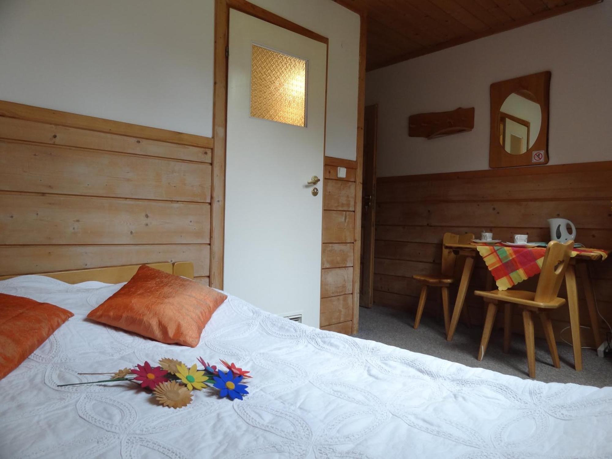 Camping Harenda Pokoje Goscinne I Domki Zakopane Ngoại thất bức ảnh
